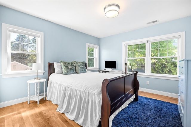 21 Willowdale Road, Winchester, MA 01890