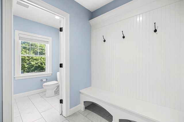 21 Willowdale Road, Winchester, MA 01890