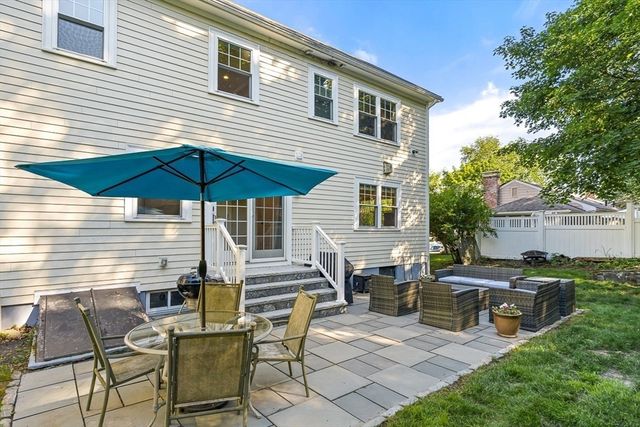 21 Willowdale Road, Winchester, MA 01890