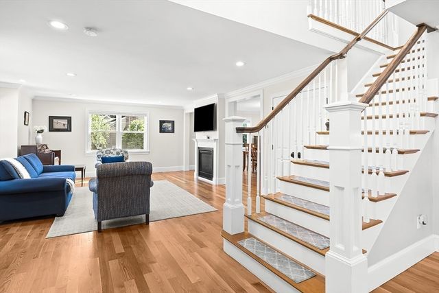 21 Willowdale Road, Winchester, MA 01890