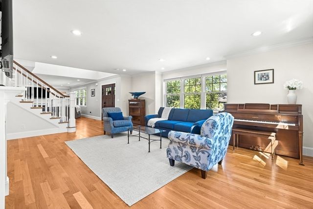 21 Willowdale Road, Winchester, MA 01890
