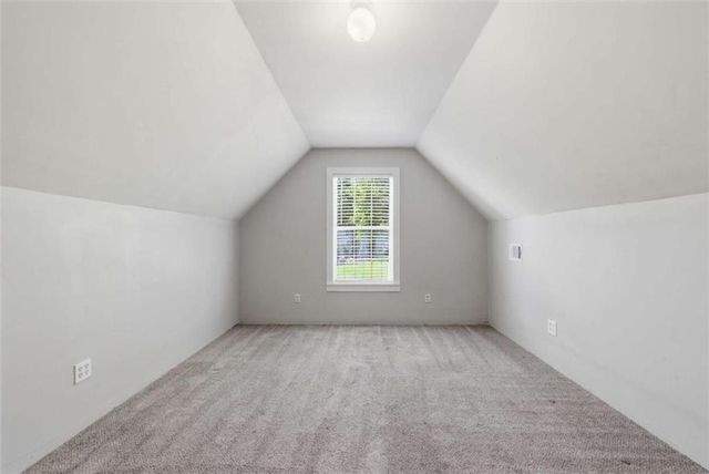 2820 Meadow Gate Way, Loganville, GA 30052