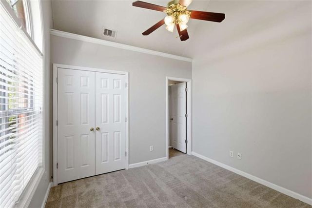 2820 Meadow Gate Way, Loganville, GA 30052