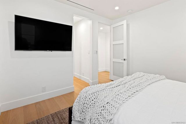 119 41st, Newport Beach, CA 92663