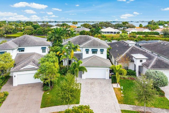 3019 Gin Berry Way, West Palm Beach, FL 33401