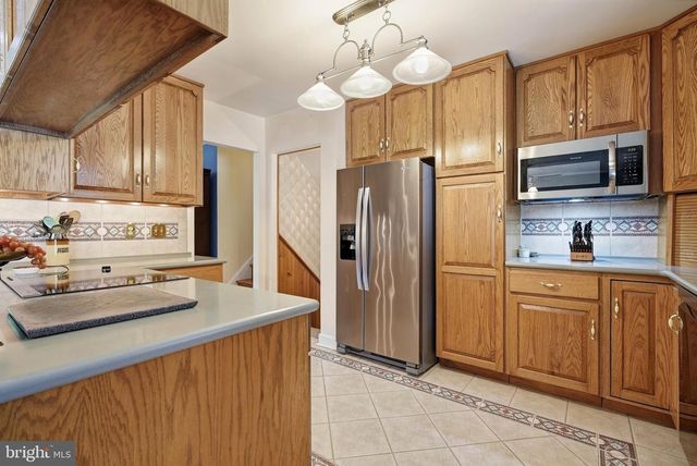 114 DOLLY LN, Chalfont, PA 18914