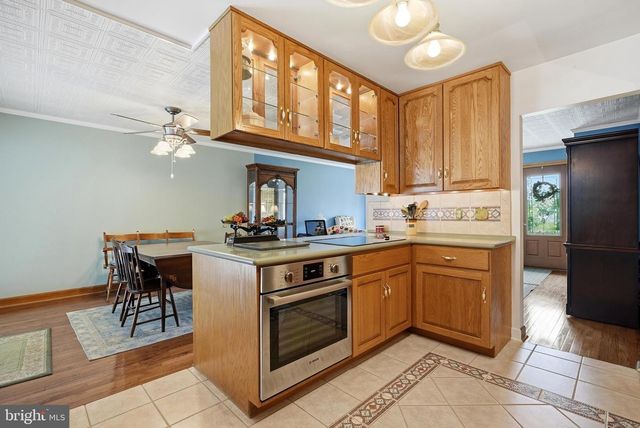 114 DOLLY LN, Chalfont, PA 18914