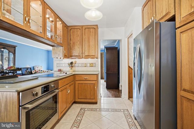114 DOLLY LN, Chalfont, PA 18914