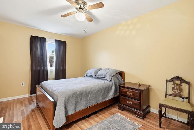 114 DOLLY LN, Chalfont, PA 18914