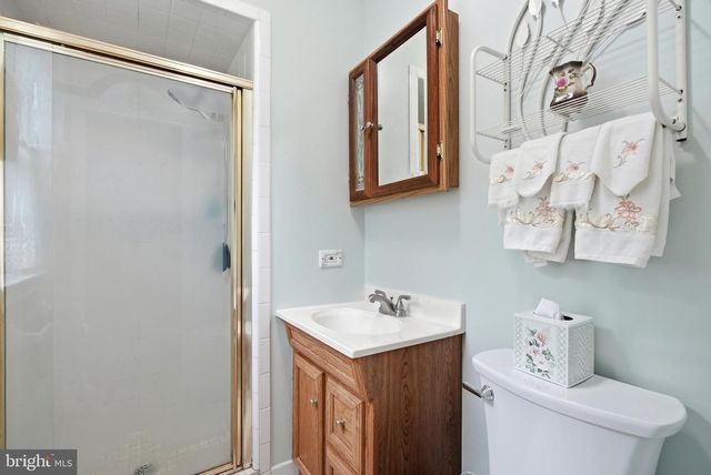 114 DOLLY LN, Chalfont, PA 18914