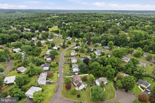 114 DOLLY LN, Chalfont, PA 18914
