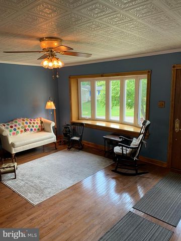 114 DOLLY LN, Chalfont, PA 18914