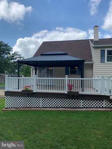 114 DOLLY LN, Chalfont, PA 18914