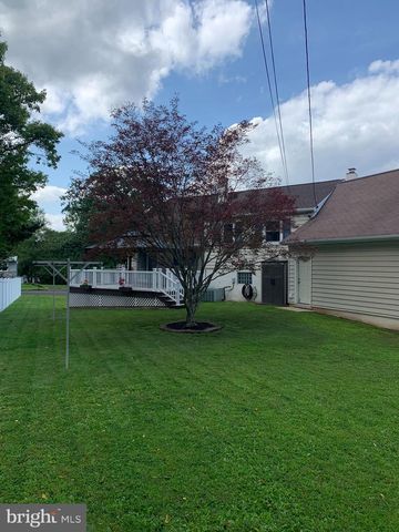 114 DOLLY LN, Chalfont, PA 18914