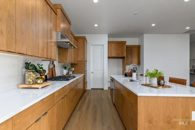 5641 W Milano Dr, Meridian, ID 83646