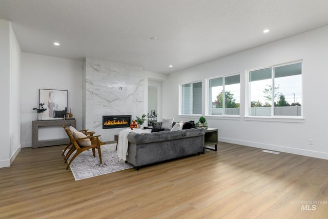 5641 W Milano Dr, Meridian, ID 83646