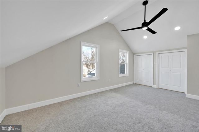 121 BEAVER RD, Harrisburg, PA 17112