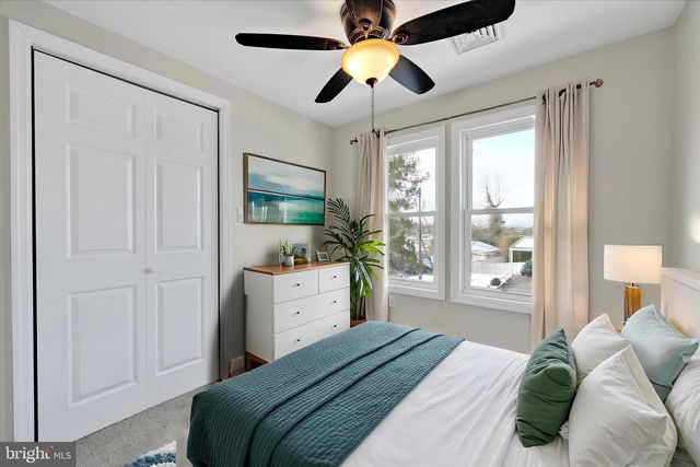 121 BEAVER RD, Harrisburg, PA 17112