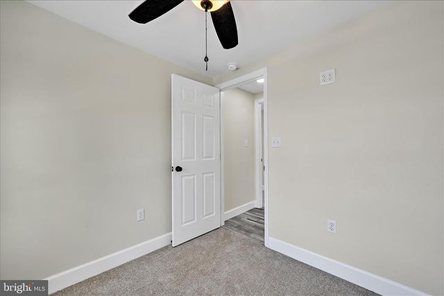 121 BEAVER RD, Harrisburg, PA 17112