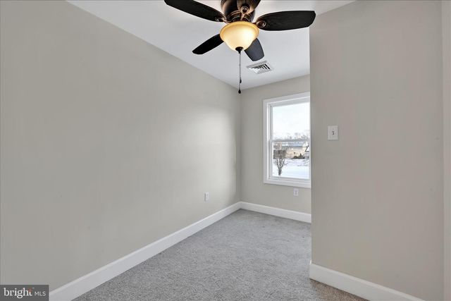 121 BEAVER RD, Harrisburg, PA 17112