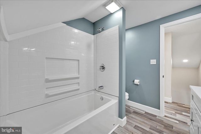 121 BEAVER RD, Harrisburg, PA 17112