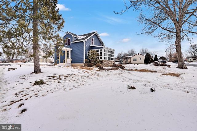 121 BEAVER RD, Harrisburg, PA 17112