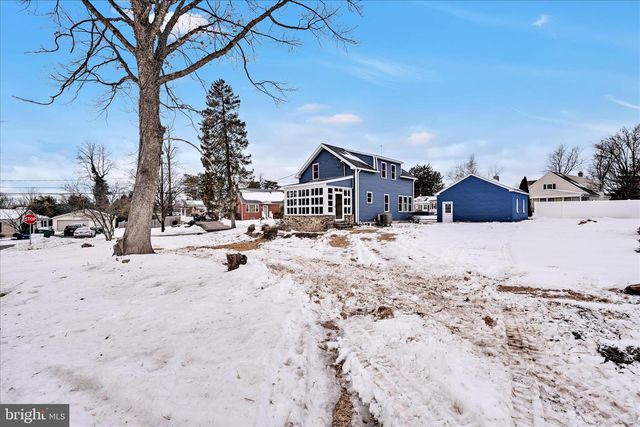 121 BEAVER RD, Harrisburg, PA 17112