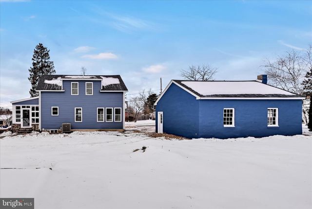 121 BEAVER RD, Harrisburg, PA 17112