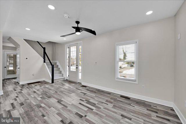 121 BEAVER RD, Harrisburg, PA 17112