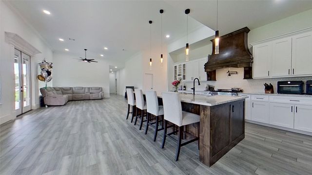3248 N Cardinal Road, Reno, TX 76020