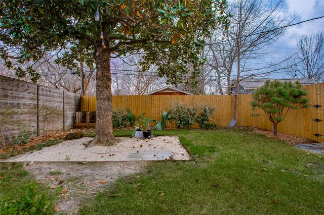 9004 Sweetwater Drive, Dallas, TX 75228