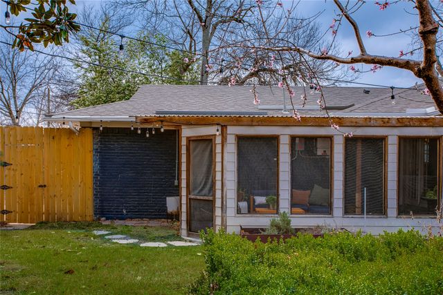 9004 Sweetwater Drive, Dallas, TX 75228