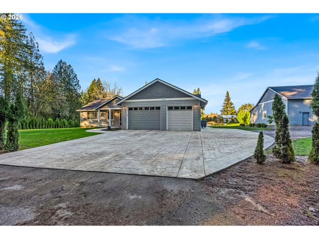 1164 Nw HOBBS Rd, Cornelius, OR 97113