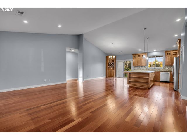 1164 Nw HOBBS Rd, Cornelius, OR 97113