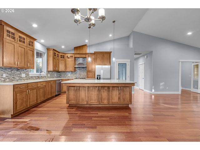 1164 Nw HOBBS Rd, Cornelius, OR 97113