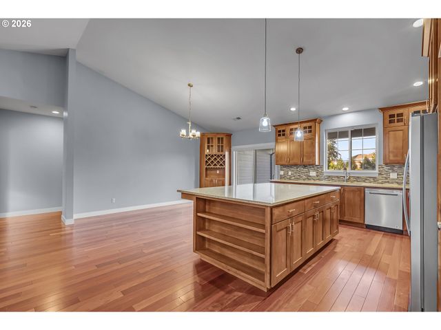 1164 Nw HOBBS Rd, Cornelius, OR 97113