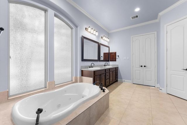 18703 S Bee Cave Springs Cir, Cypress, TX 77433