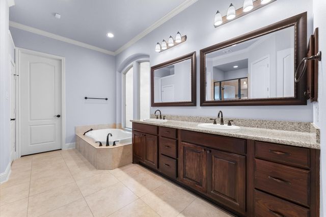 18703 S Bee Cave Springs Cir, Cypress, TX 77433