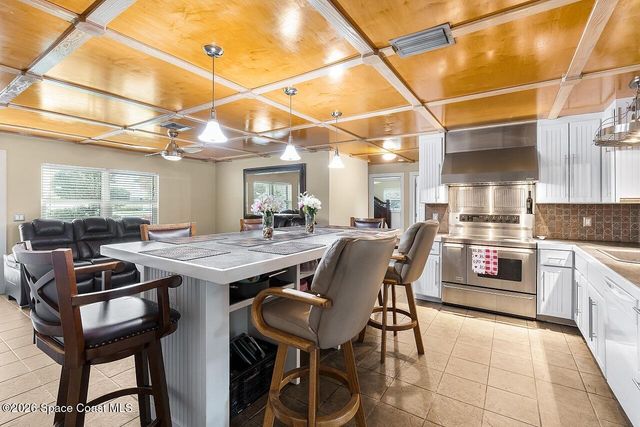 266 20th Avenue, Vero Beach, FL 32962