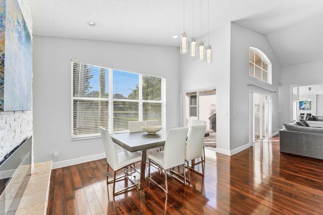 9430 Lago Drive, Boynton Beach, FL 33472