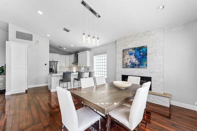 9430 Lago Drive, Boynton Beach, FL 33472