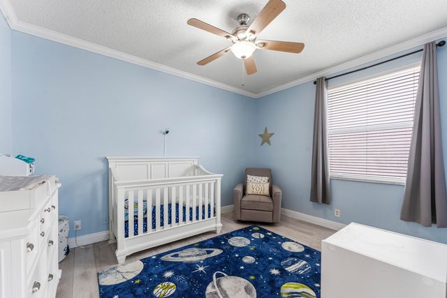 9430 Lago Drive, Boynton Beach, FL 33472