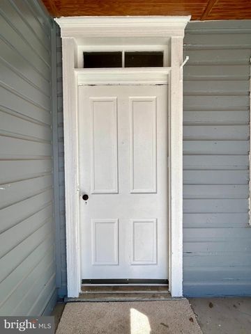 210 E MAIN ST, Burkittsville, MD 21718