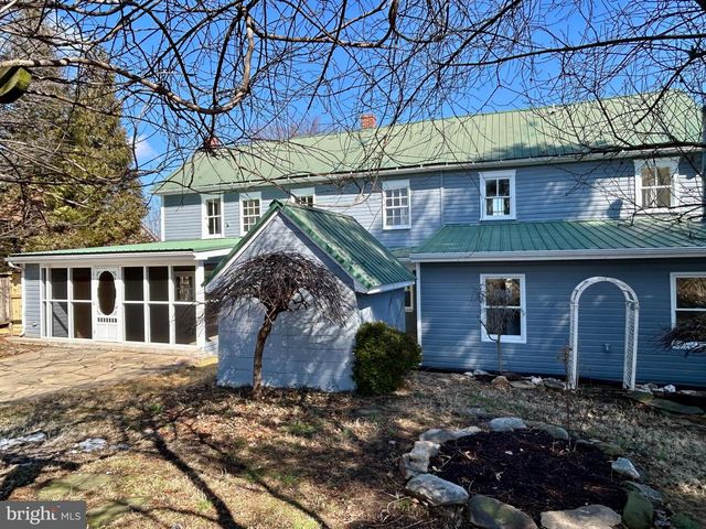 210 E MAIN ST, Burkittsville, MD 21718