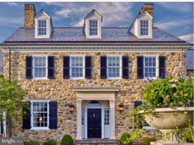 2081 BODINE RD, Malvern, PA 19355