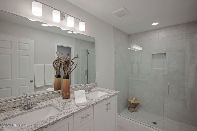 1639 LAKEWOOD Road, Jacksonville, FL 32207