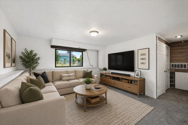 3314 E Courtland Ave, Spokane, WA 99207