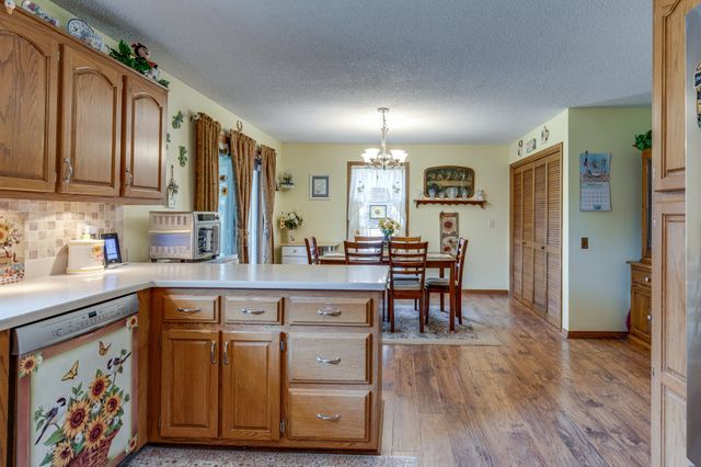 1993 Branch Dr, Lawrenceburg, TN 38464