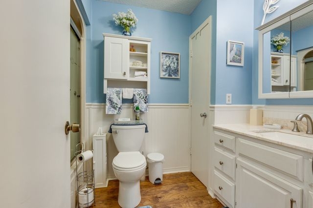 1993 Branch Dr, Lawrenceburg, TN 38464