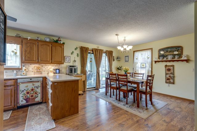 1993 Branch Dr, Lawrenceburg, TN 38464